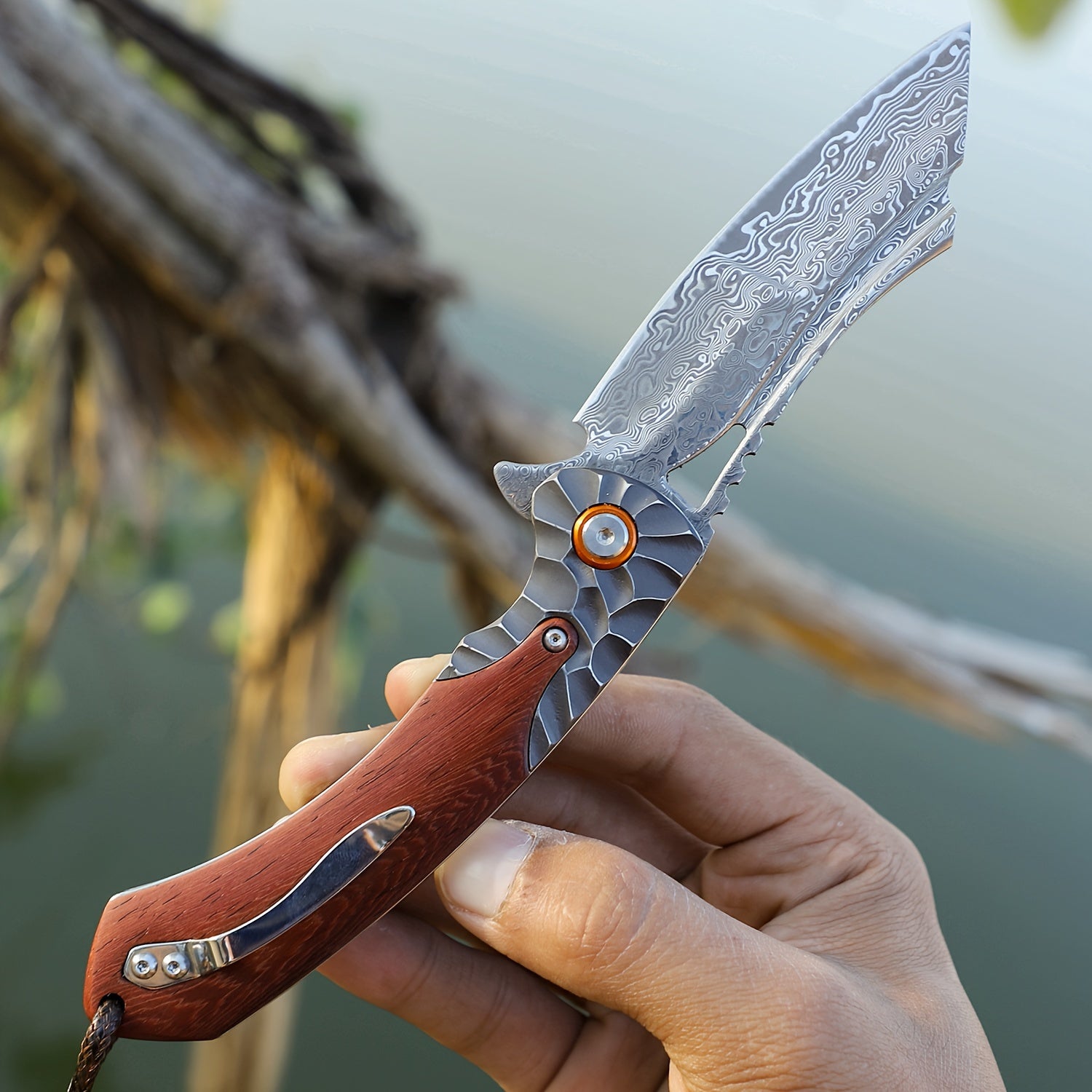 1PC High Quality Handmade Damascus Steel Folding Pocket Knife With Leather Sheath, Pocket Back Clip, Rosewood Handle, Men's EDC Pocket Knife, Outdoor Camping, Mountaineering Adventure, Traveling Fishing Tool Knife