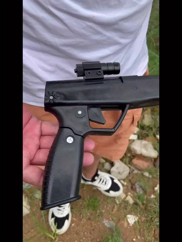 Automatic Fish Shooting Slingshot - Heavy Duty Fish Arrow Catapult - Outdoor Fishing Accessories - Powerful And Accurate Hunting Gear - For Fishing Enthusiasts - Perfect Gift for Outdoor Adventurers