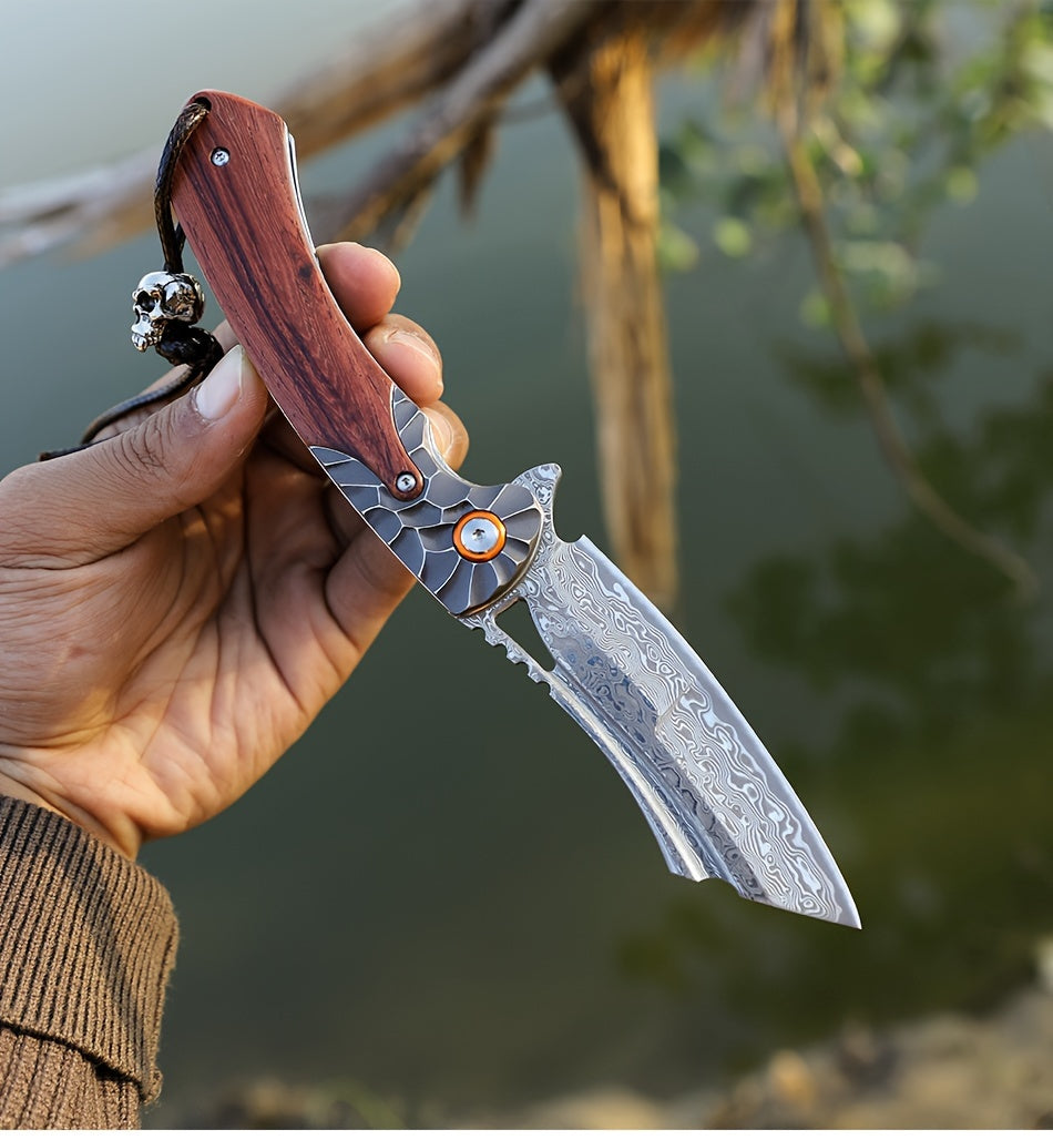 1PC Handmade High Quality Damascus Steel Pocket Knife, High Hardness Sharp Blade, Men's Folding Knife With Leather Sheath, Liner Lock, Red Sourwood Handle, Pocket Clip, EDC Outdoor Camping, Mountaineering Travel Carrying Tool