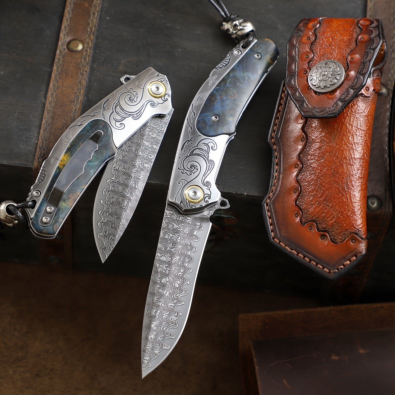 High Quality Men'S Folding Pocket Knife, 3.6 Inch Damascus Steel Folding Knife With Cowhide Sheath, Sea Wave Engraving Pattern, Stabilized Wood Handle With Pocket Clip, Suitable For Camping And Hiking, EDC Expedition Fishing
