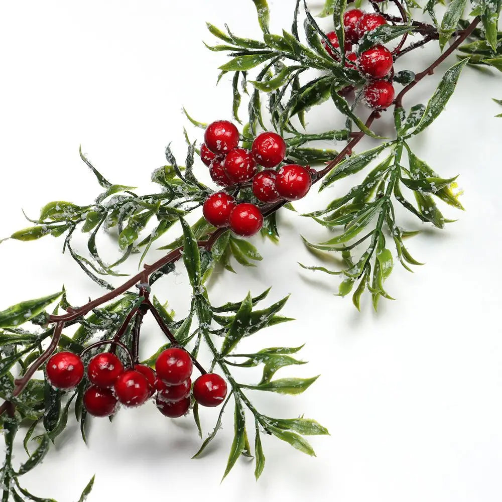 Gift Xmas Tree Ornament Leaves Branches Christmas Decorative Garland Pine Cones Vine Artificial Red Berries Hanging Wreath