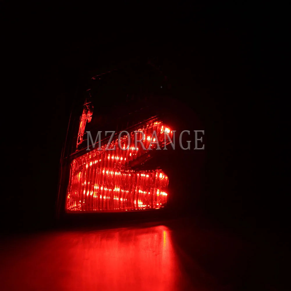 Car Outer Rear Tail Light For Nissan Qashqai 2008-2015 EU Version Brake Fog Lamp Accessories Car Warning Running Light