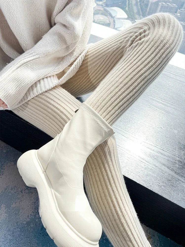 Black Knitted Leggings Slim Fit Autumn and Winter New Wool Warm Women's Leggings Sexy High Waist Vertical Stripes Womens Pants