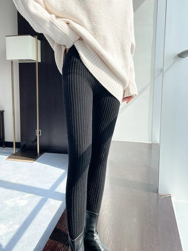 Black Knitted Leggings Slim Fit Autumn and Winter New Wool Warm Women's Leggings Sexy High Waist Vertical Stripes Womens Pants