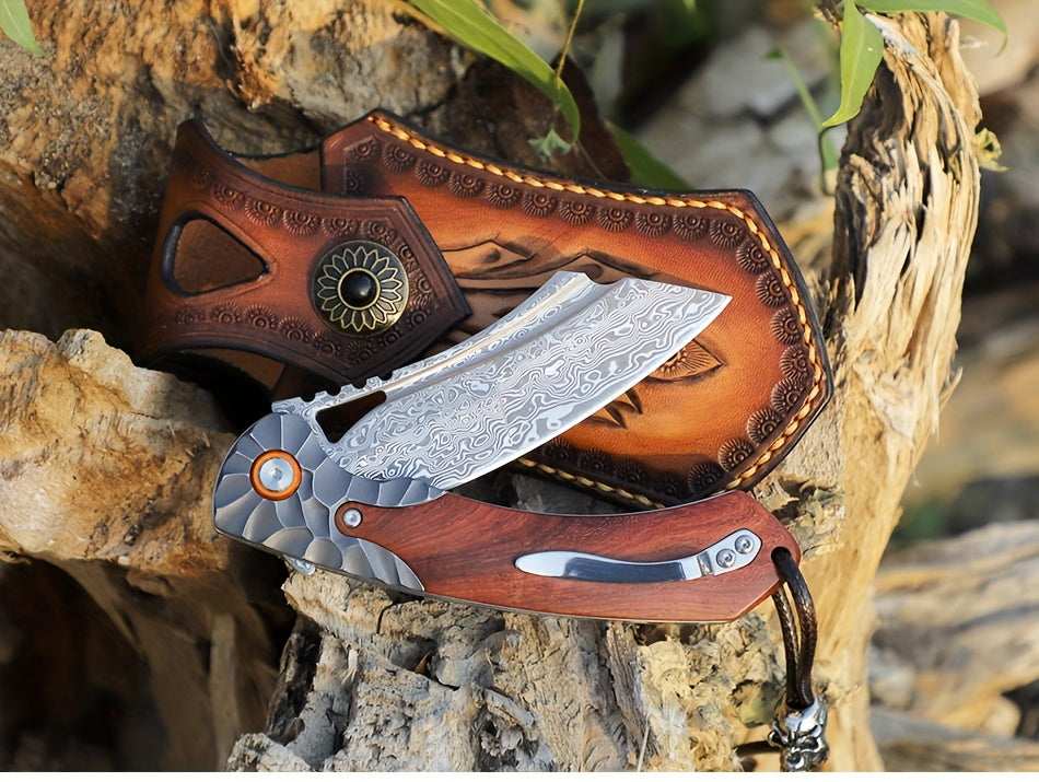 1PC Handmade High Quality Damascus Steel Pocket Knife, High Hardness Sharp Blade, Men's Folding Knife With Leather Sheath, Liner Lock, Red Sourwood Handle, Pocket Clip, EDC Outdoor Camping, Mountaineering Travel Carrying Tool